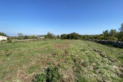 Terreno edificabile con vista sul mare nelle vicinanze di Buie 3