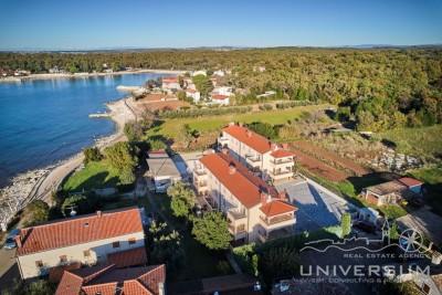 Apartment in the second row to the sea near Umag 2