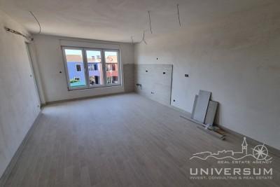Wohnung in einem neuen Gebäude in der Nähe von Umag, Bašanij 3