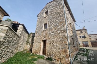 Stone house in Brtonigla 2