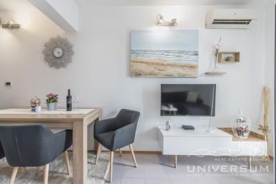 Apartment on the 2nd floor near the center of Novigrad 3