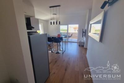 Two-room apartment with sea view in Brtonigla 3