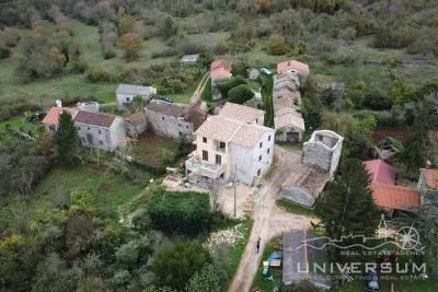 5 stone houses for complete renovation near Buje 4