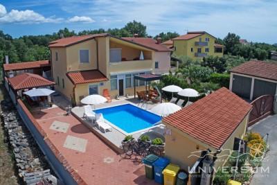 Beautiful apartment house in the vicinity of Poreč