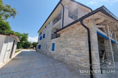 Top quality house with sea view in a TOP location in Umag 3