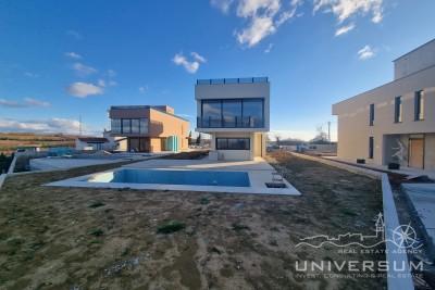 ESCLUSIVO! Villa con piscina e vista mare a Verteneglio 3