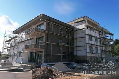 Three bedroom apartment in a modern new building in Tara - under construction