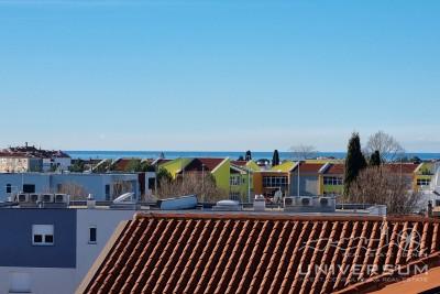 Apartment with sea view and large terrace in Umag 3