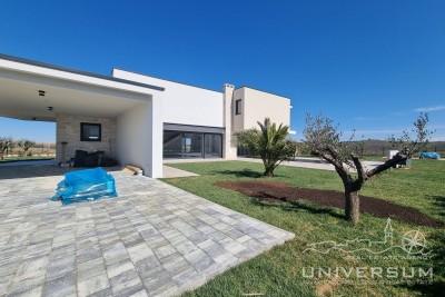 Modern villa with big pool near Brtonigla 5