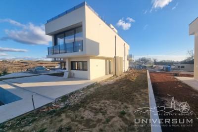 ESCLUSIVO! Villa con piscina e vista mare a Verteneglio 5