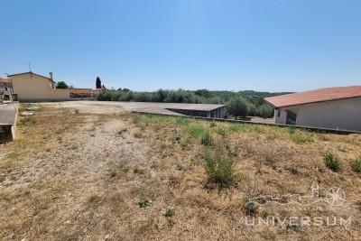 Building plot with sea view in Brtonigla 4